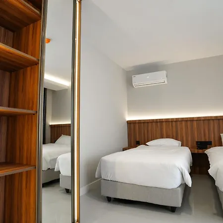 Hotel Joyful By Gnl