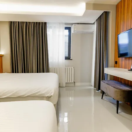 Joyful By Gnl Hotel