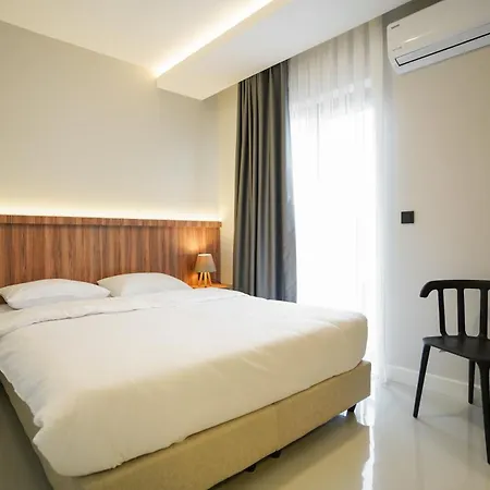 Joyful By Gnl Hotel