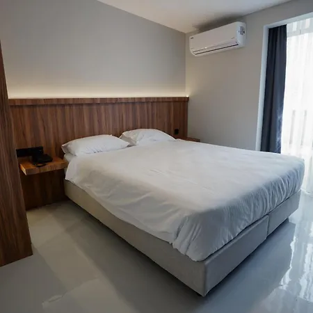 Joyful By Gnl Hotel