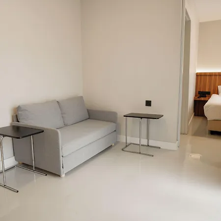 Hotel Joyful By Gnl 3*