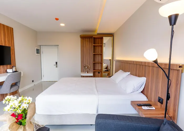 Joyful By Gnl Hotell 3*