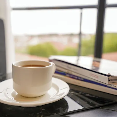 Joyful By Gnl מלון 3*